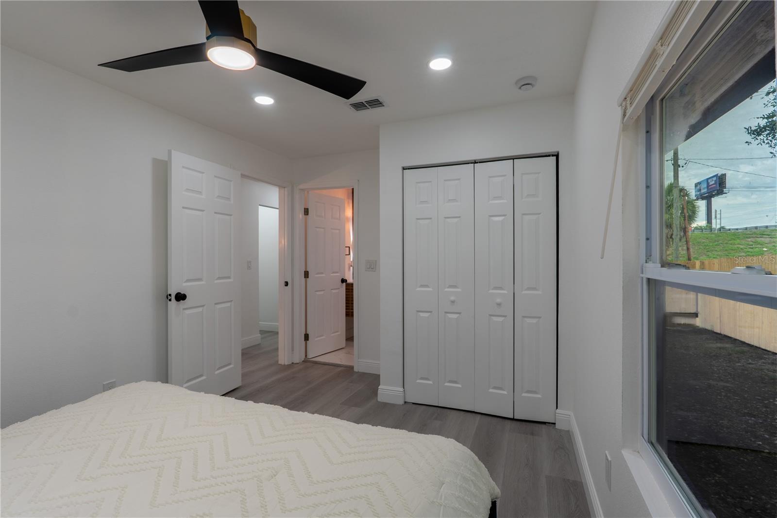 8408 N SEMINOLE AVE — photo 18