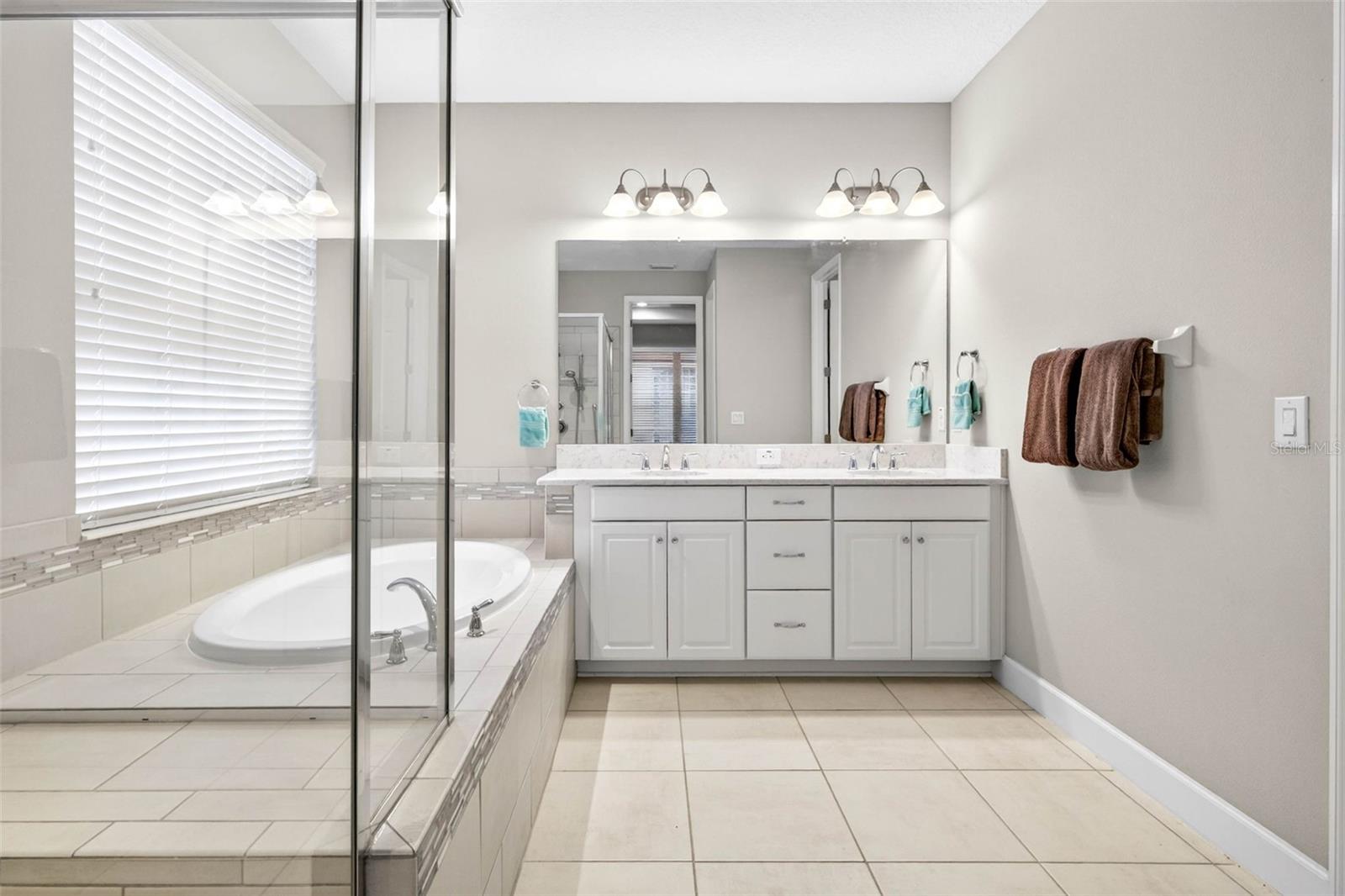 29894 CHAPEL CHASE DR — photo 28