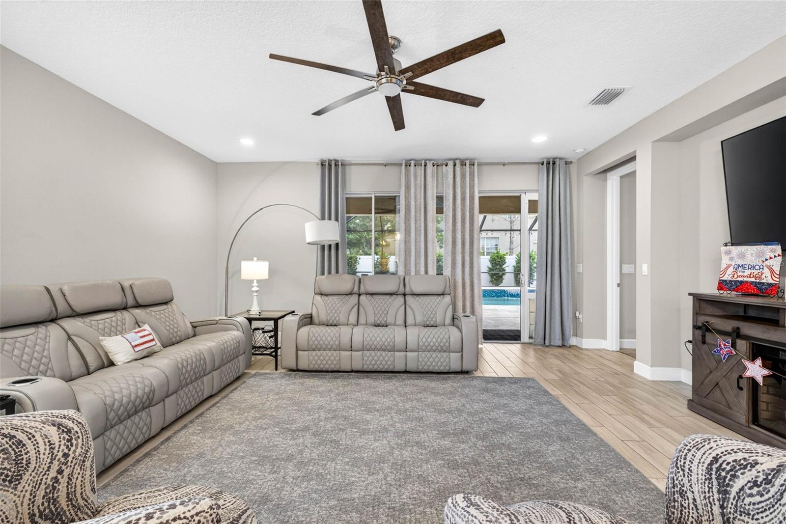 29894 CHAPEL CHASE DR — photo 20