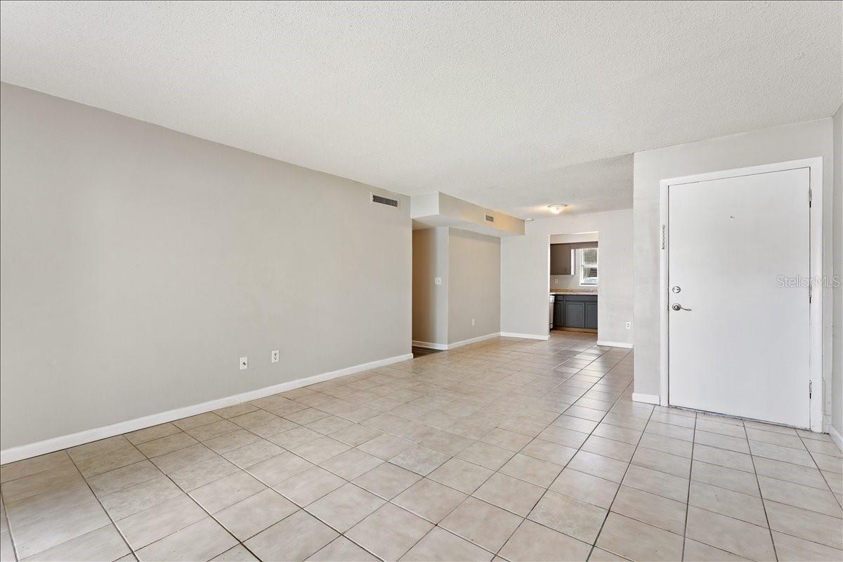 7210 N MANHATTAN AVE #1714 — photo 7
