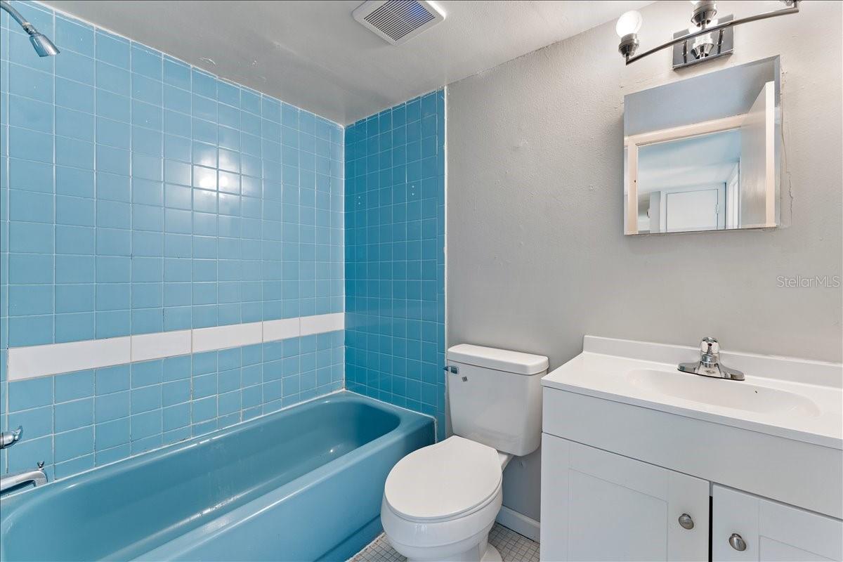 7210 N MANHATTAN AVE #1714 — photo 18