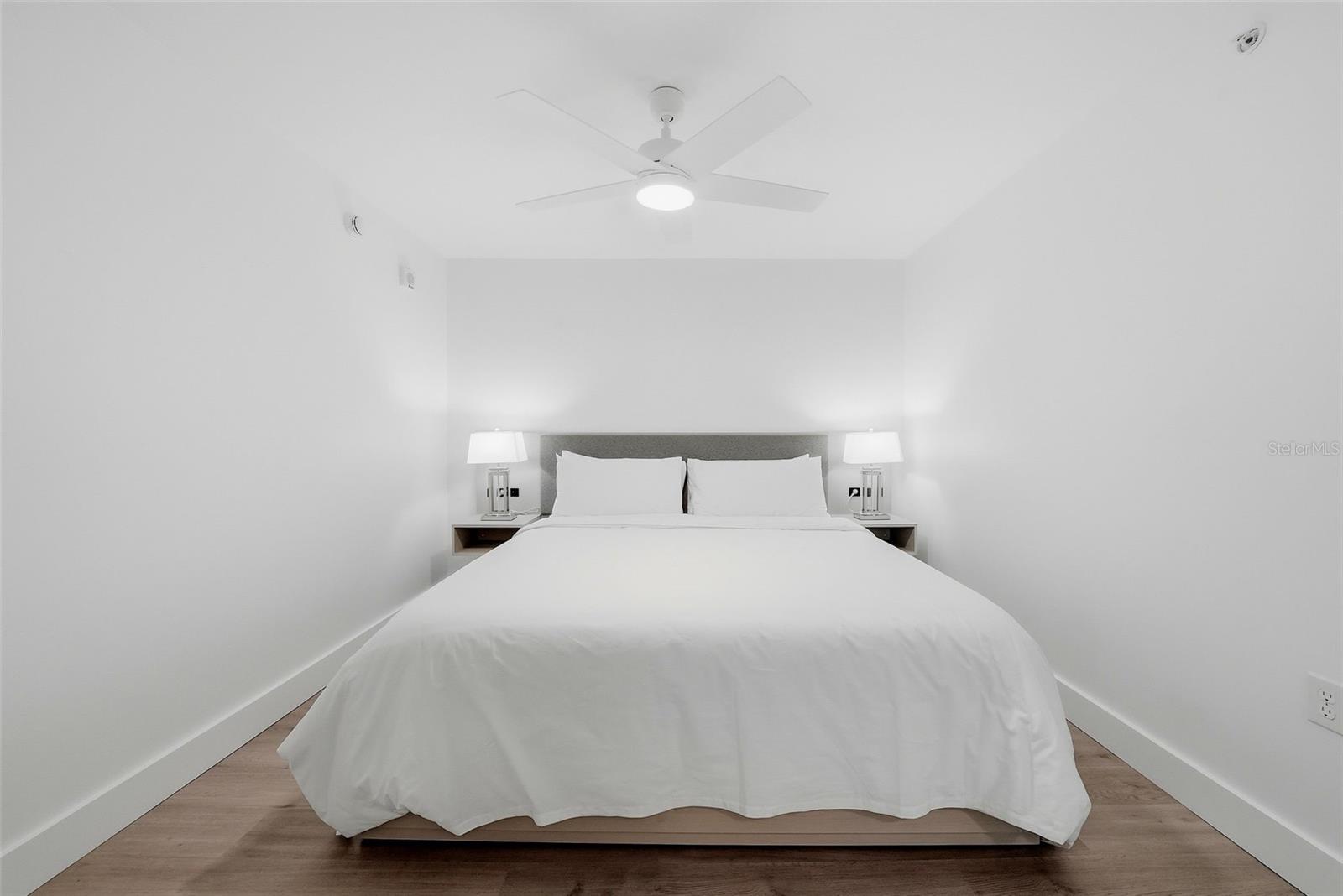411 E SHORE DR #514 — photo 10