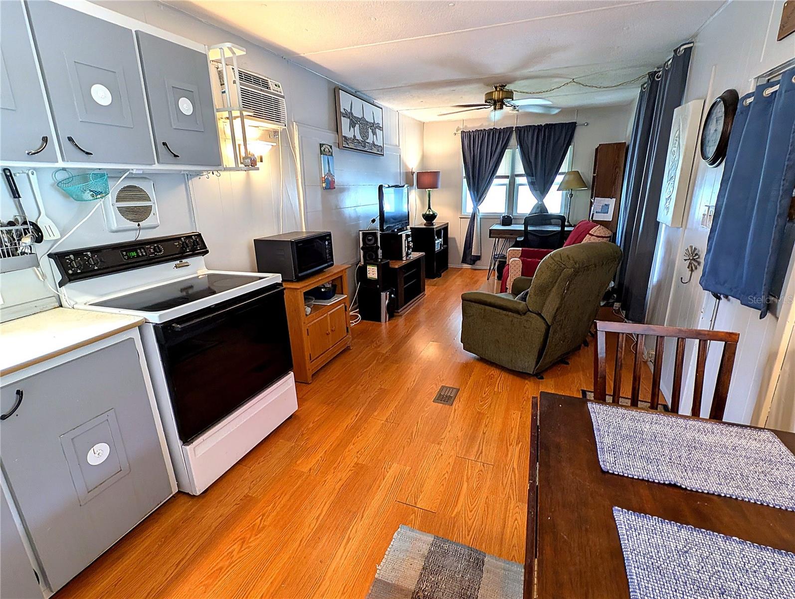 7803 46TH AVE N #49 — photo 9