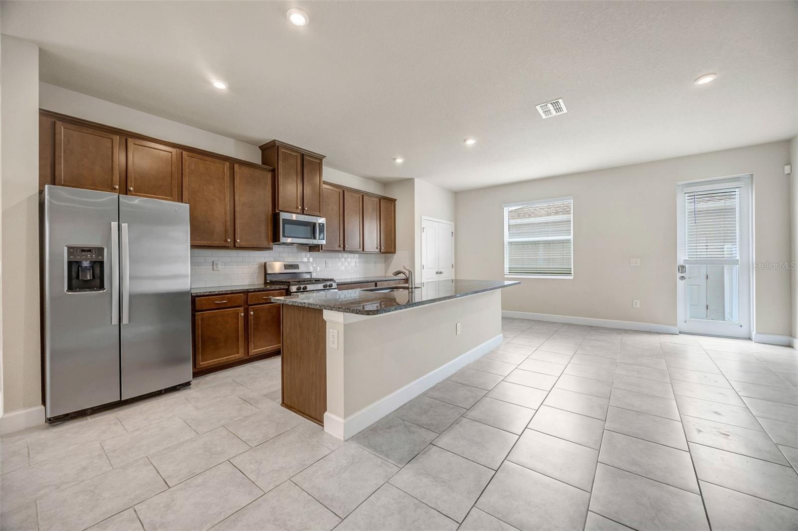 14478 PROMENADE — photo 14