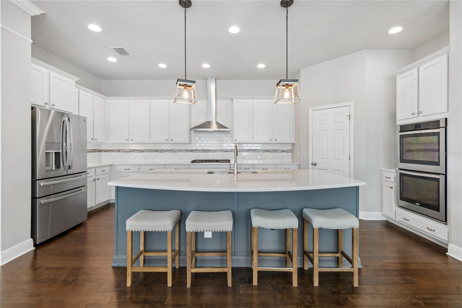 7223 HOURGLASS DR — photo 3