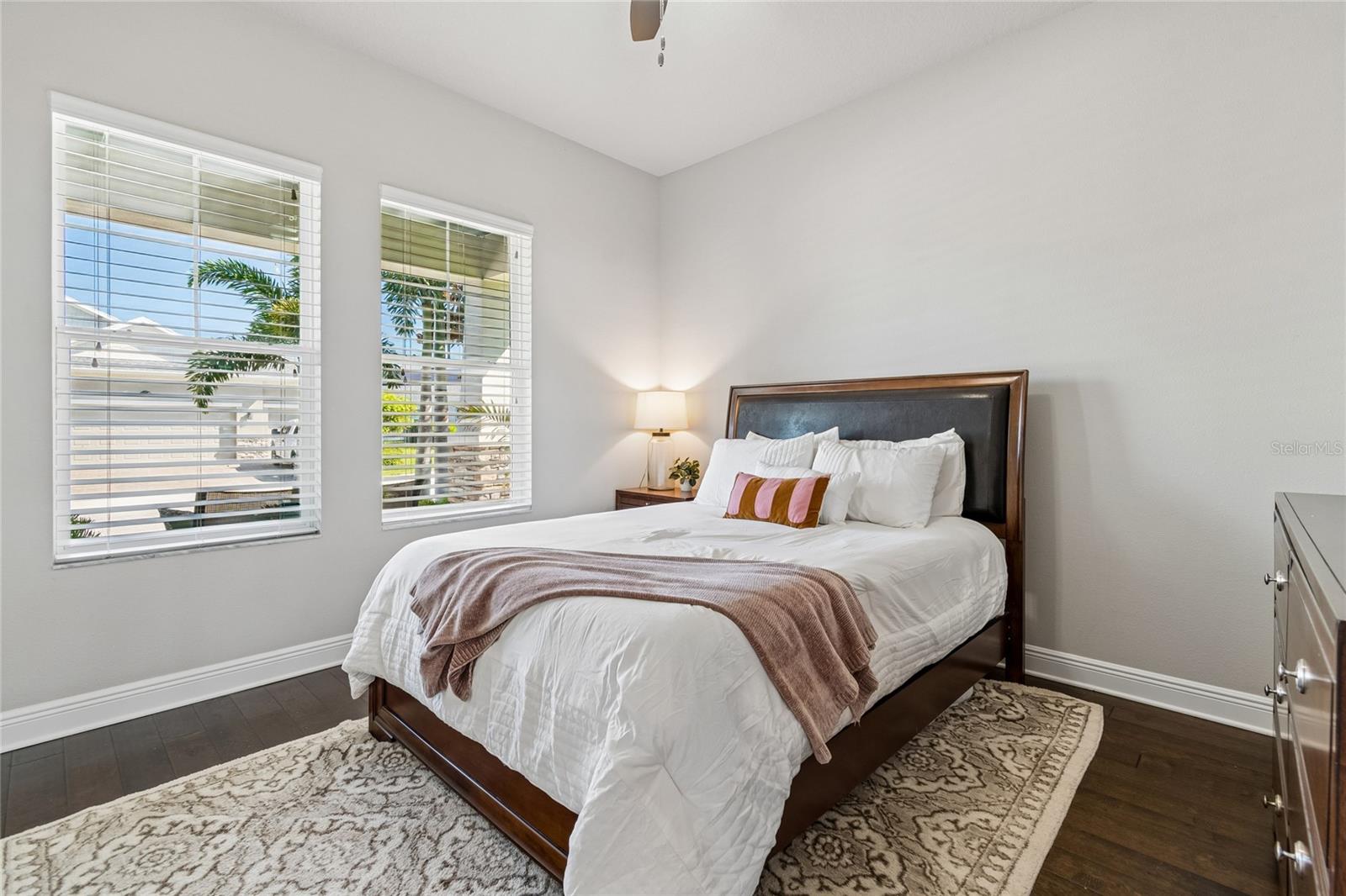 7223 HOURGLASS DR — photo 24