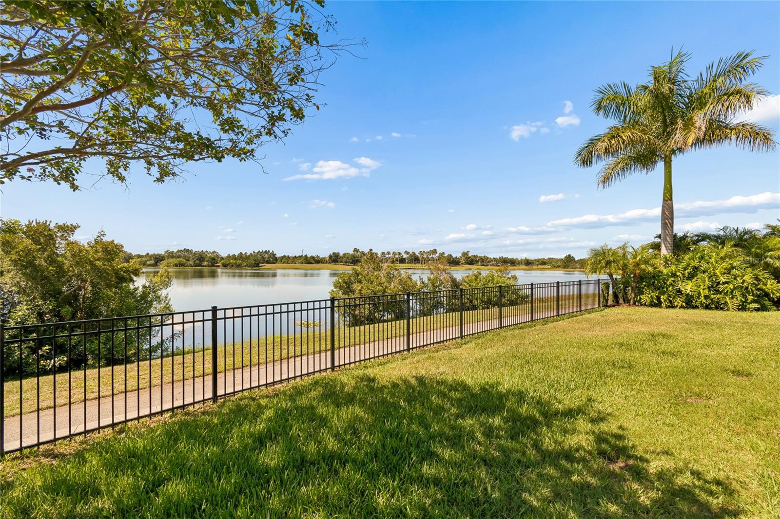 7223 HOURGLASS DR — photo 37