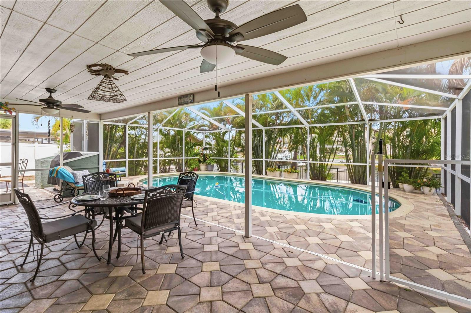 1004 SPINDLE PALM WAY — photo 4