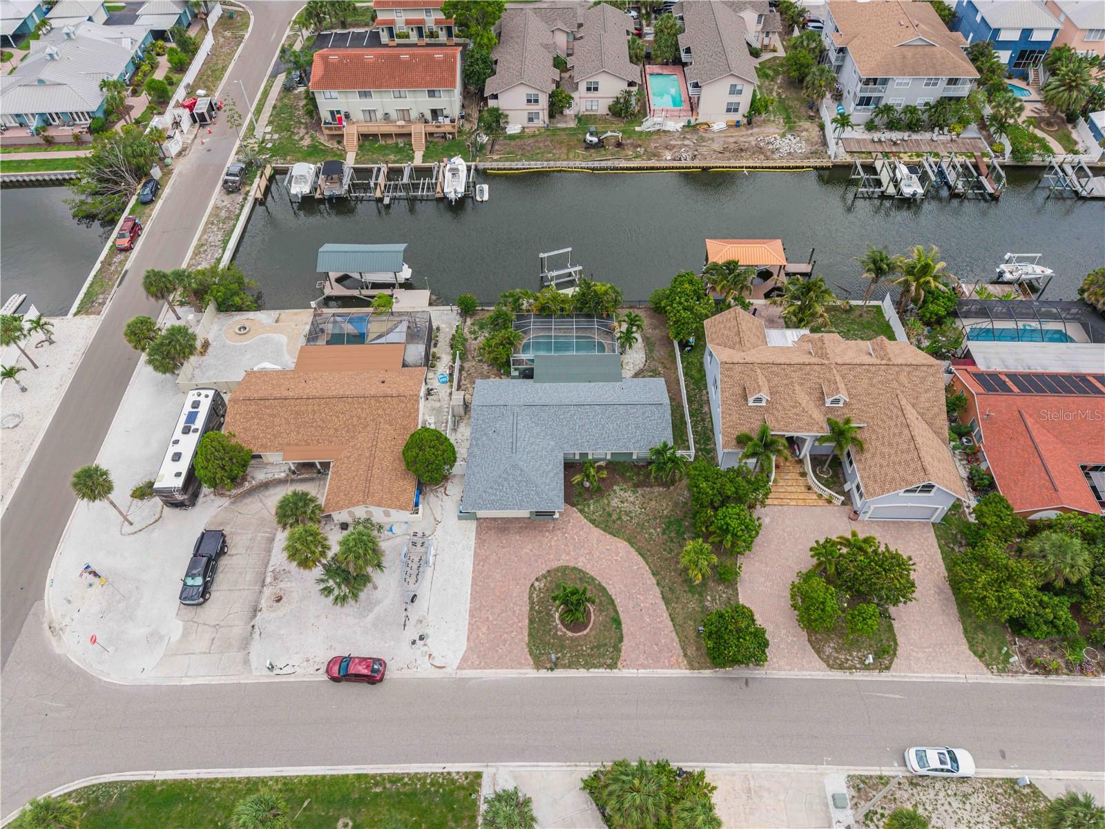 1004 SPINDLE PALM WAY — photo 17