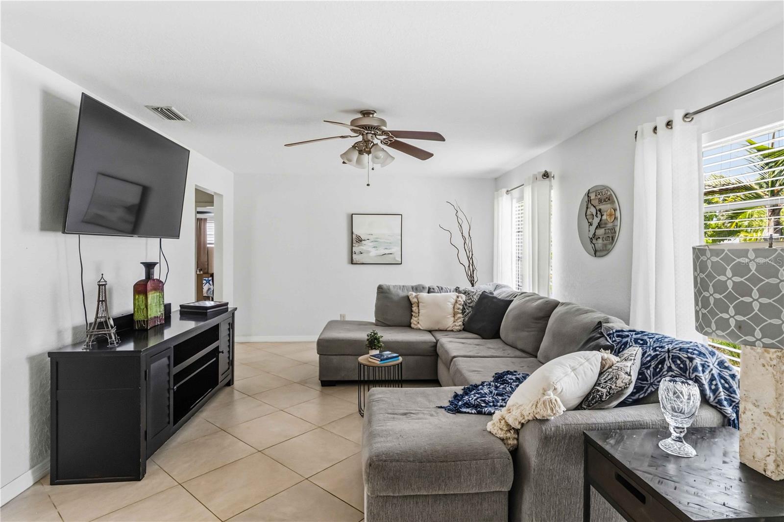 1004 SPINDLE PALM WAY — photo 7