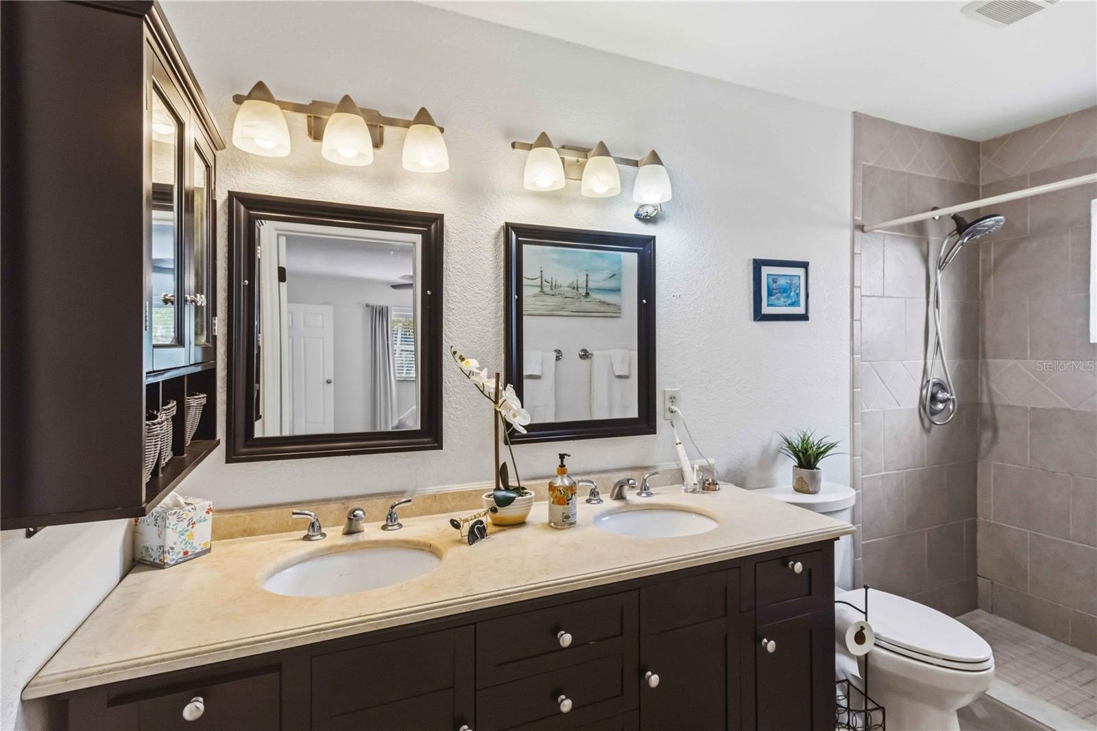 1004 SPINDLE PALM WAY — photo 10