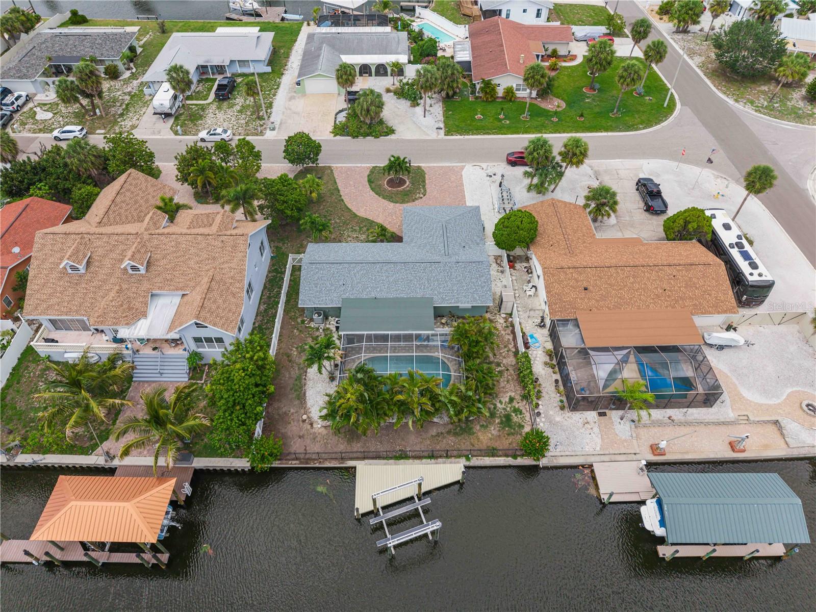 1004 SPINDLE PALM WAY — photo 2