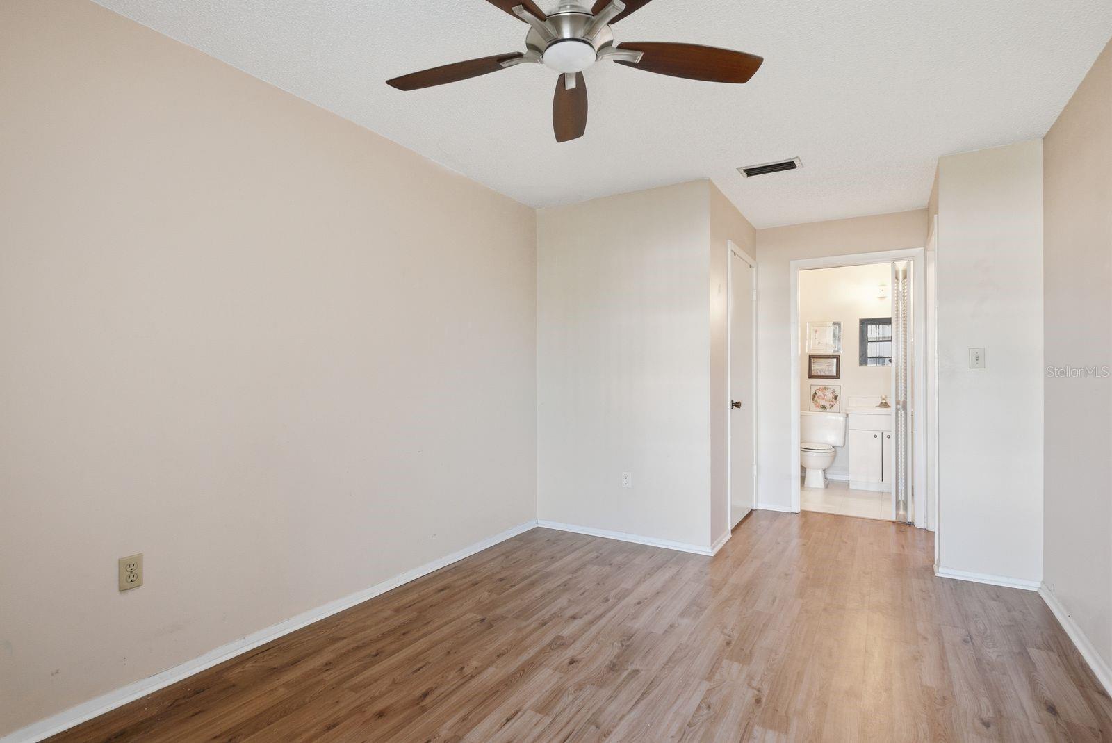 4344 TAHITIAN GARDENS CIR #B — photo 10