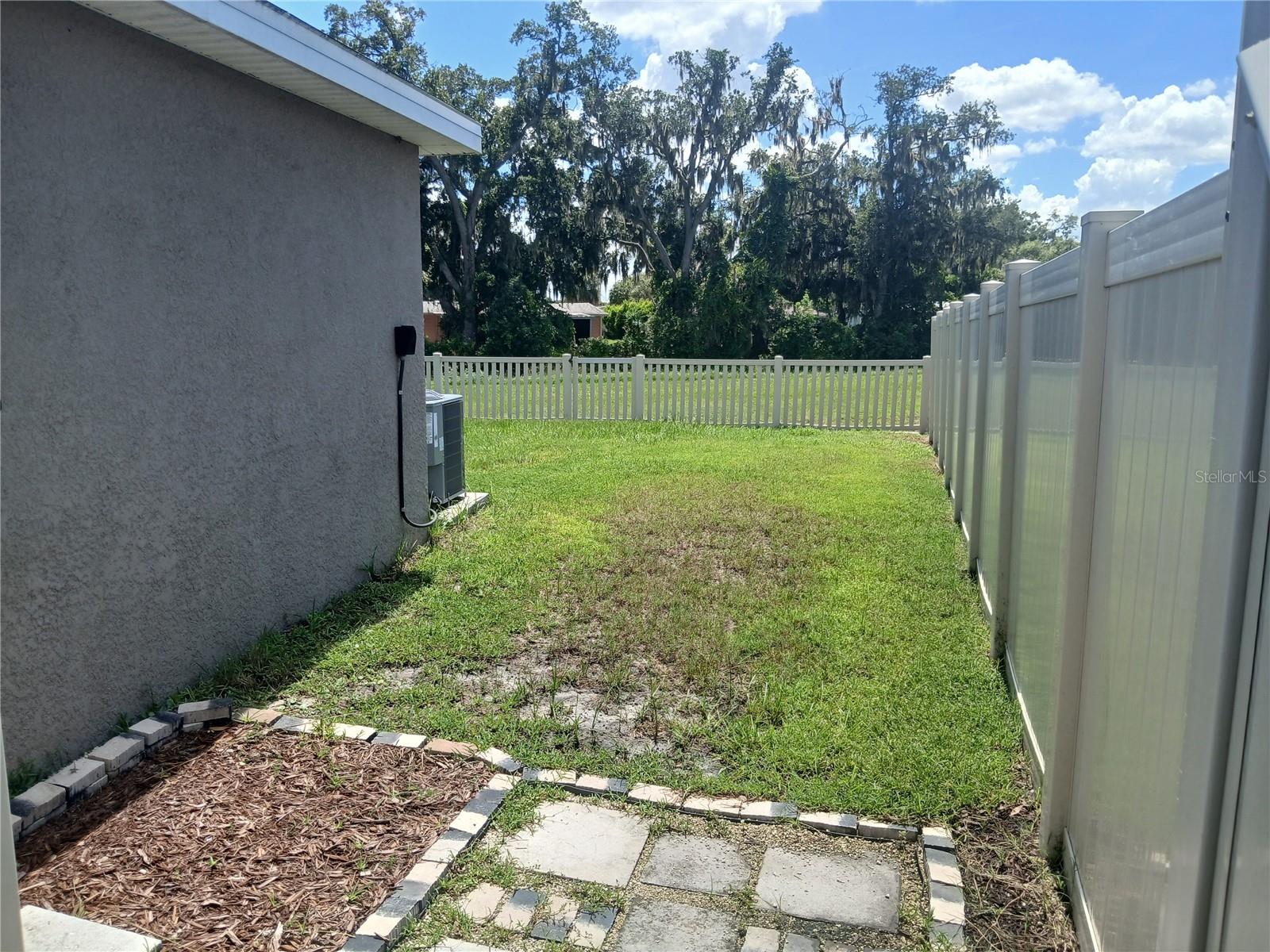 3719 CAPRI COAST DR — photo 39
