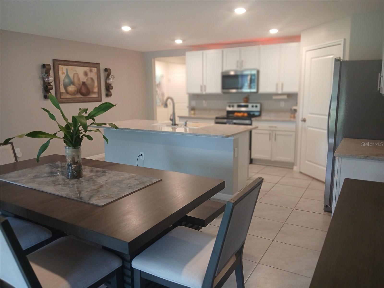 3719 CAPRI COAST DR — photo 4