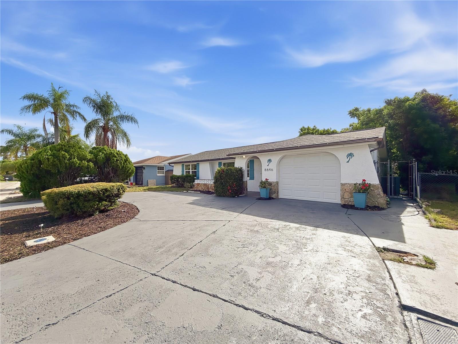 8846 CARMEN LN — photo 42