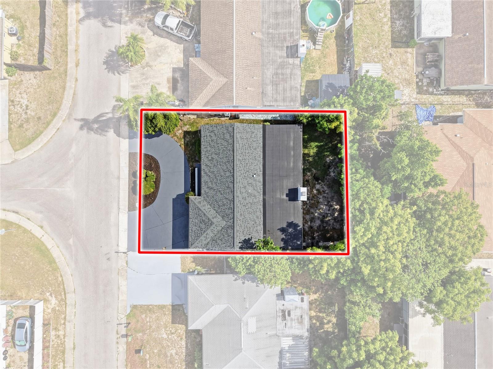8846 CARMEN LN — photo 32