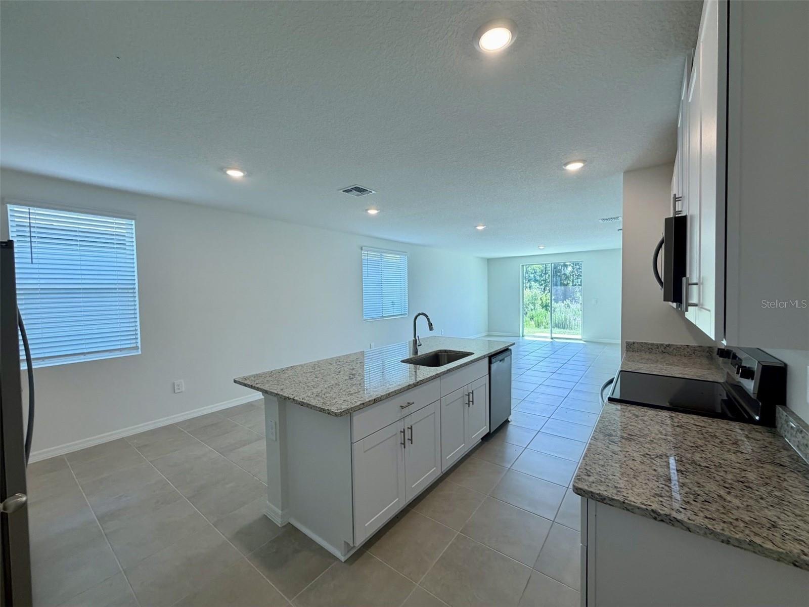 1483 BREKEY WAY — photo 4