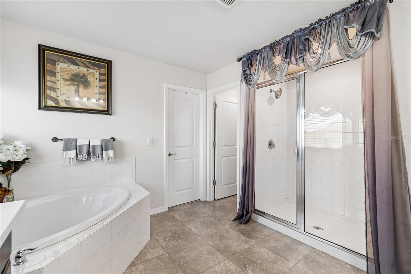 11804 BLUEGRASS FIELD CT — photo 28