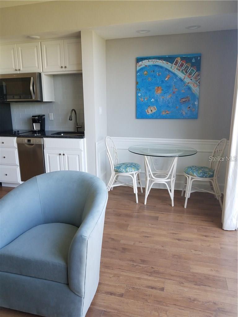 51 MAC EWEN DR #8 — photo 12