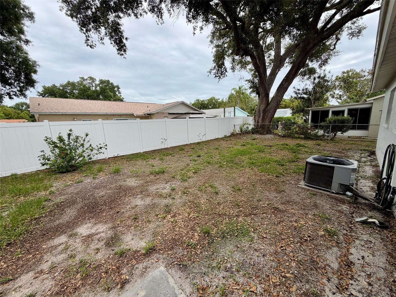 6945 ORKNEY AVE N — photo 24