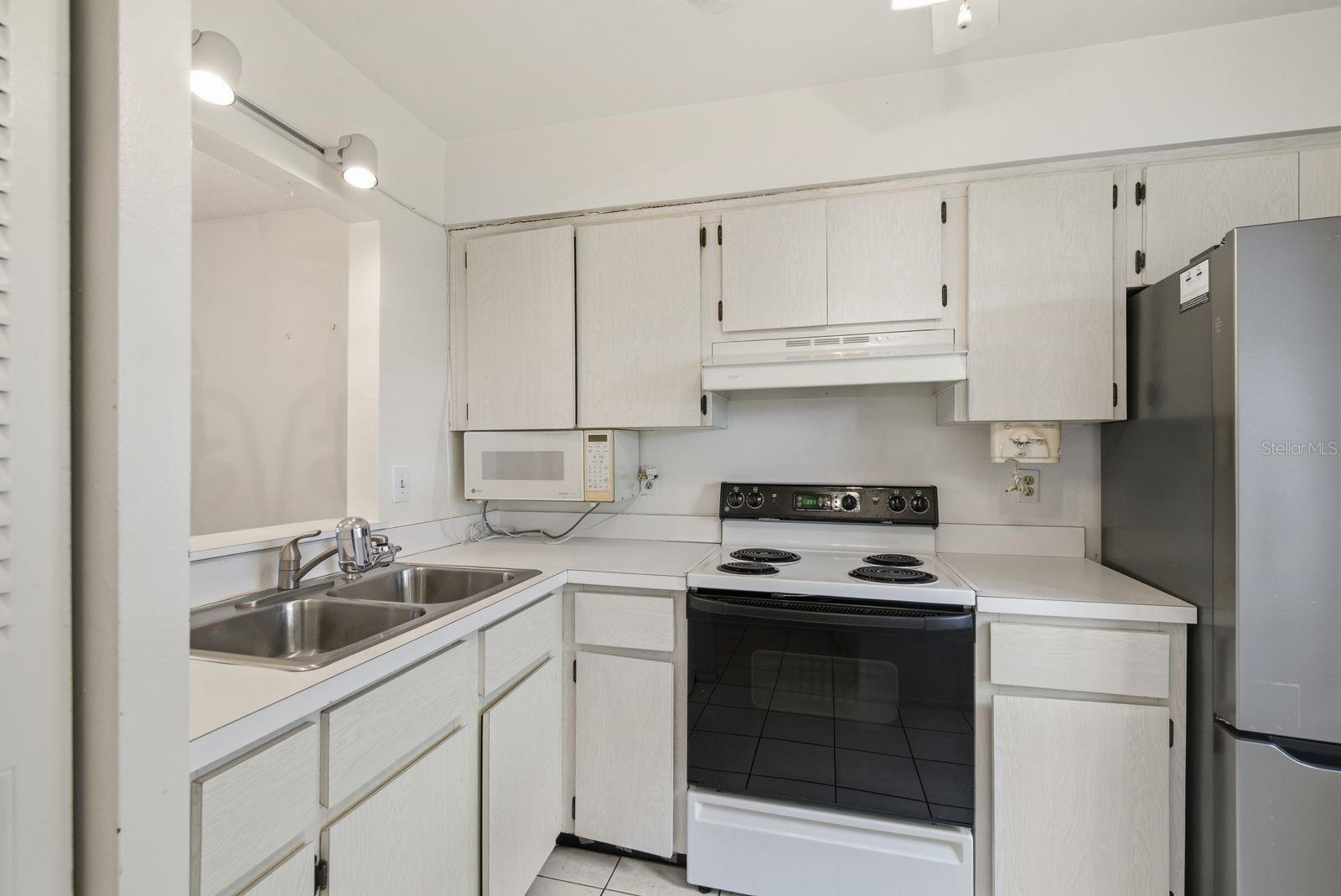 3127 MISSION GROVE DR #3127 — photo 11
