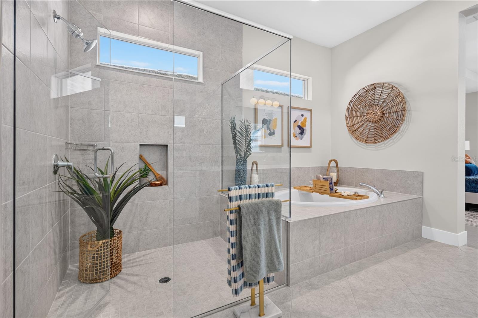 8154 REDONDA LOOP — photo 44