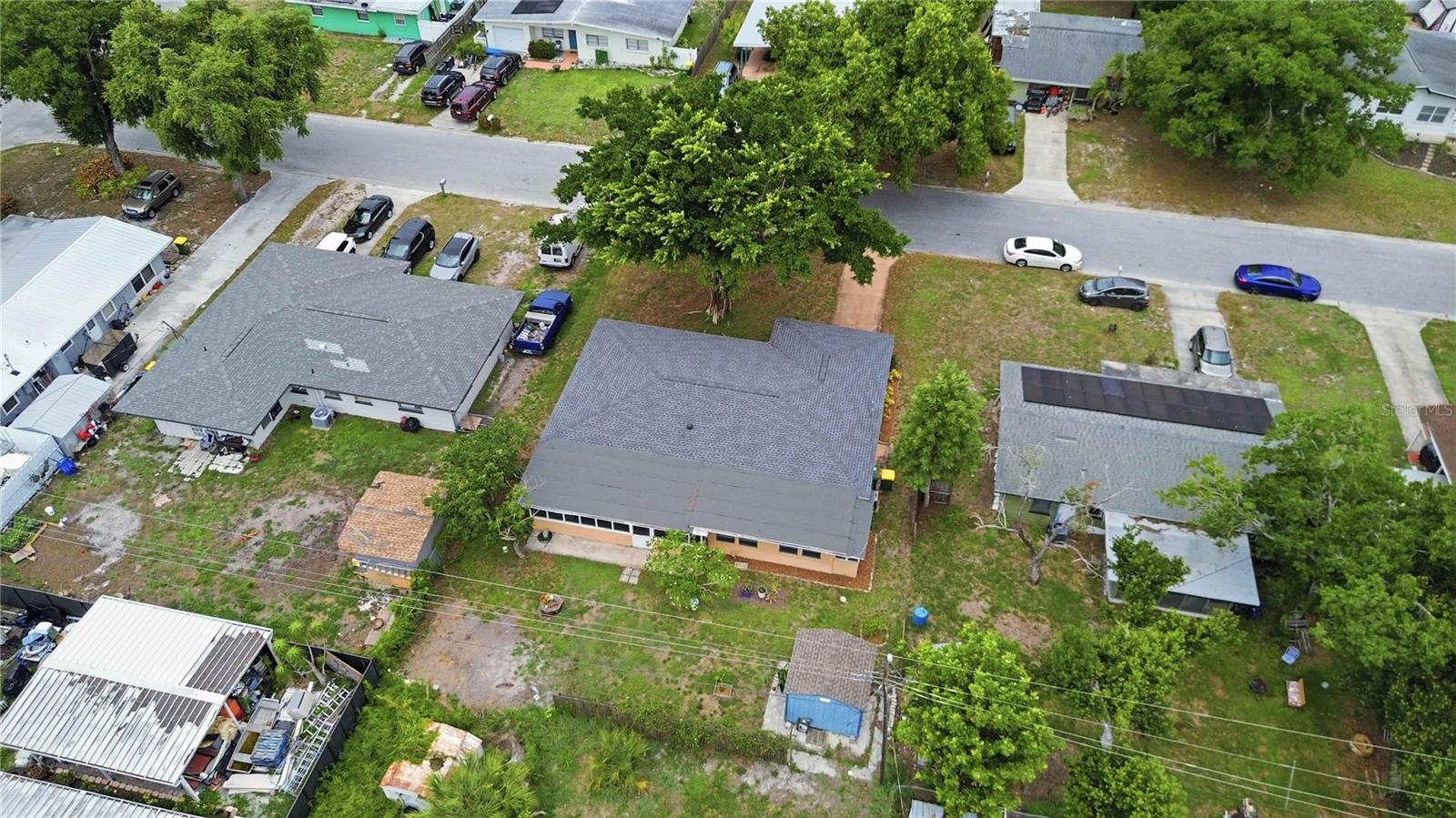 330 CROSBY CT — photo 37