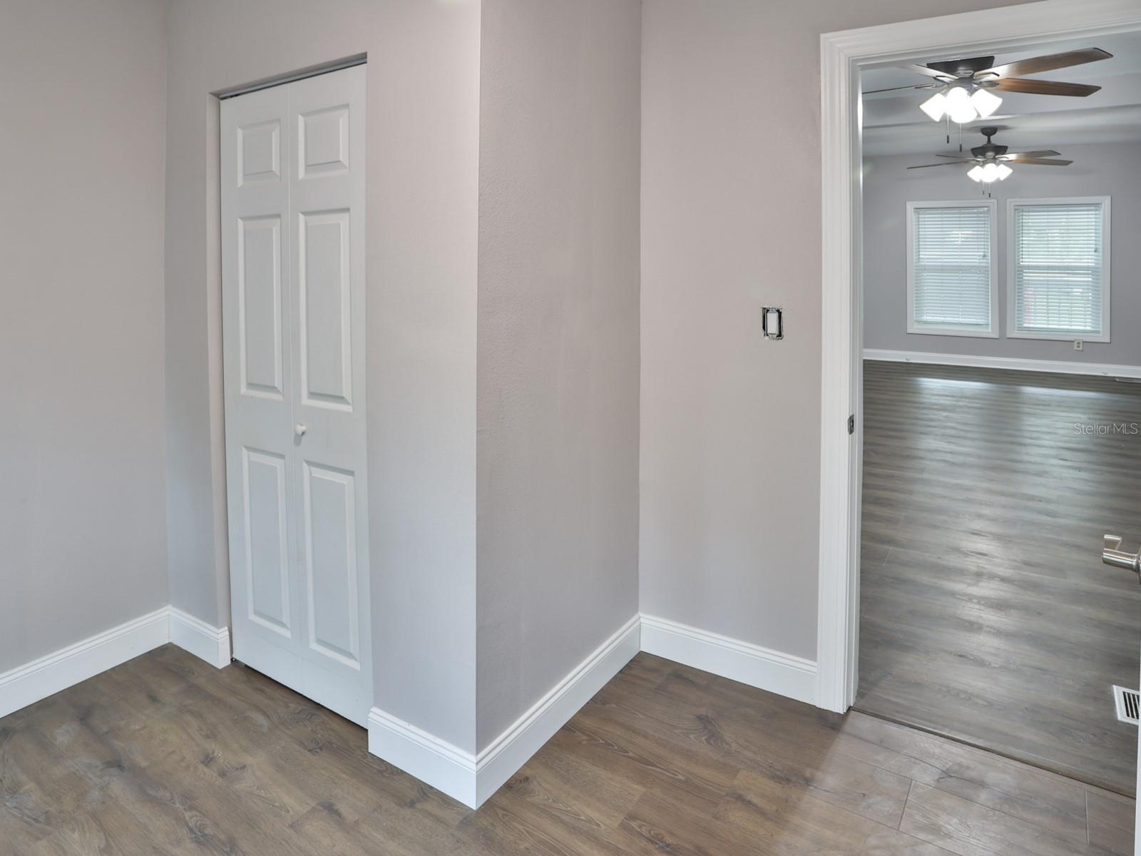 3016 N MARYLAND AVE — photo 27