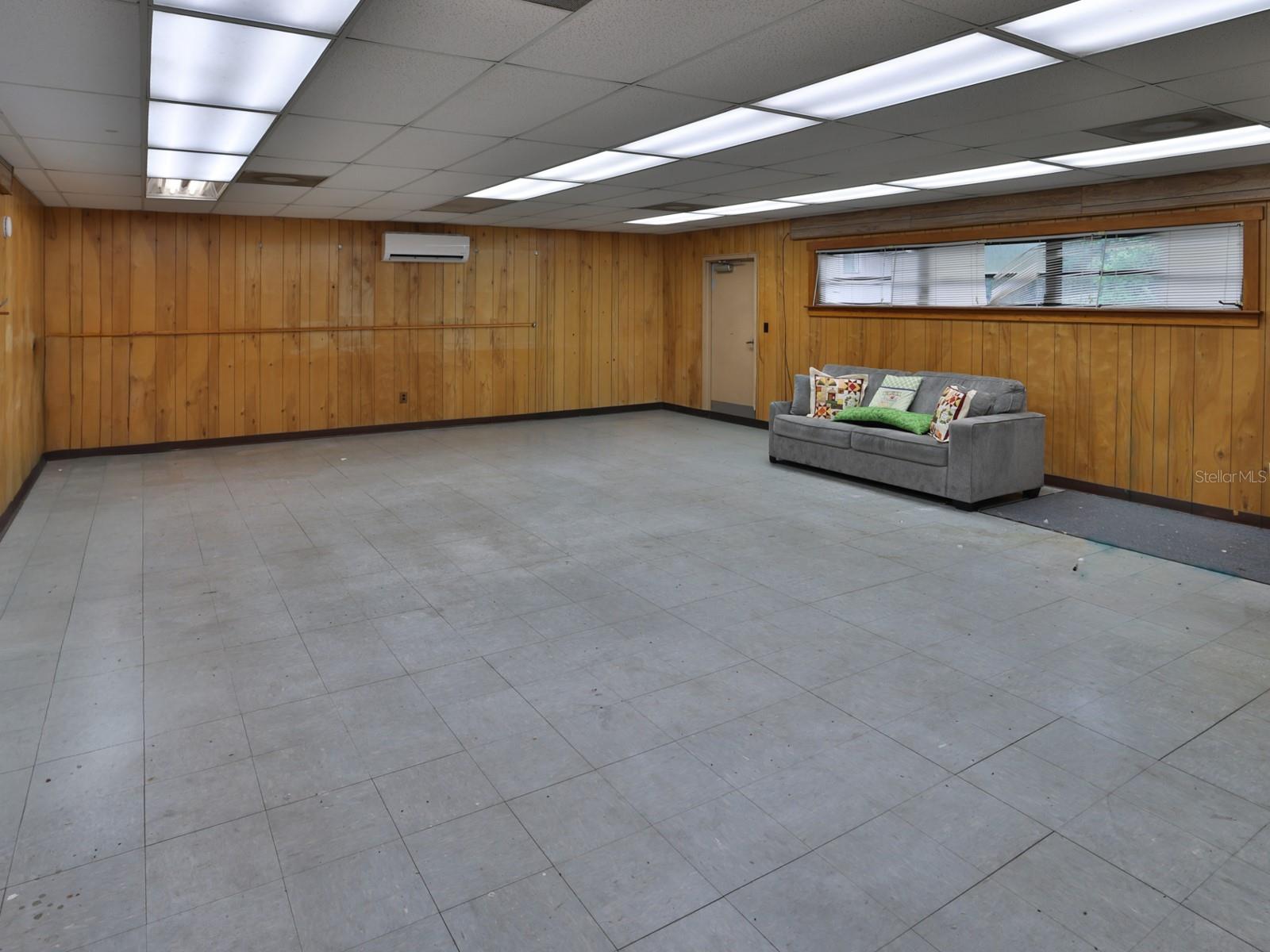 3016 N MARYLAND AVE — photo 44