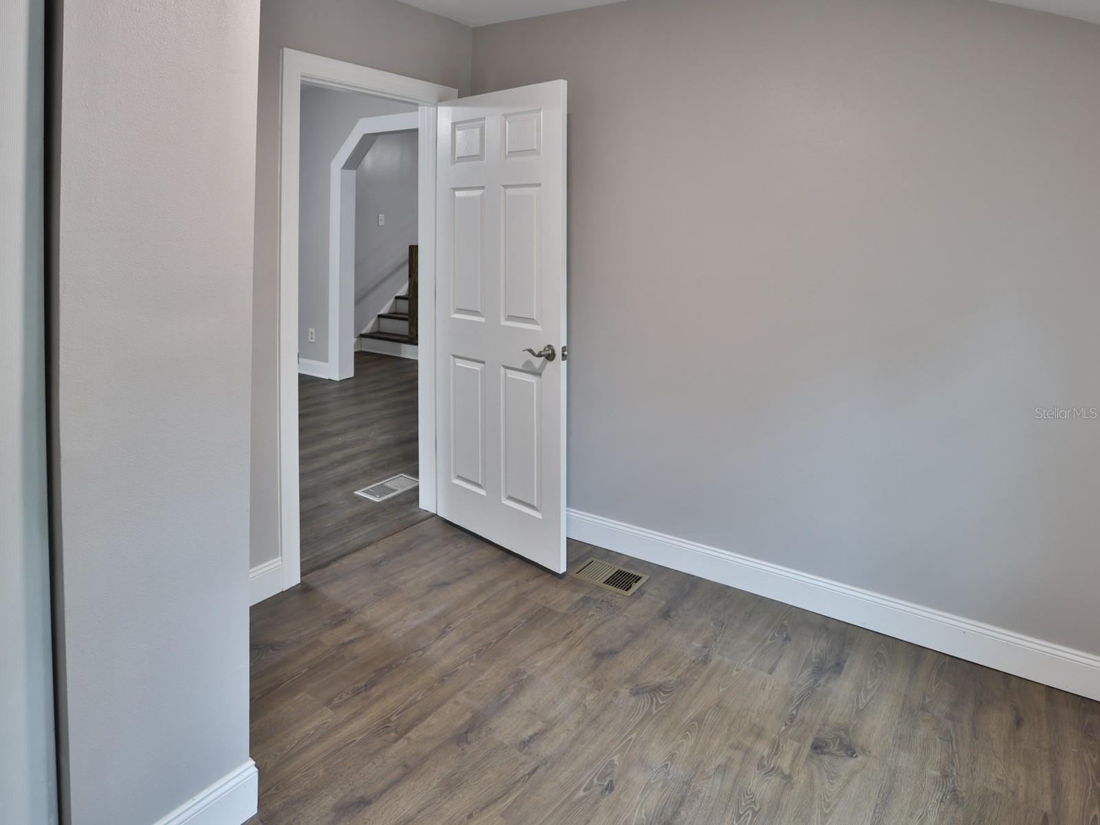 3016 N MARYLAND AVE — photo 26