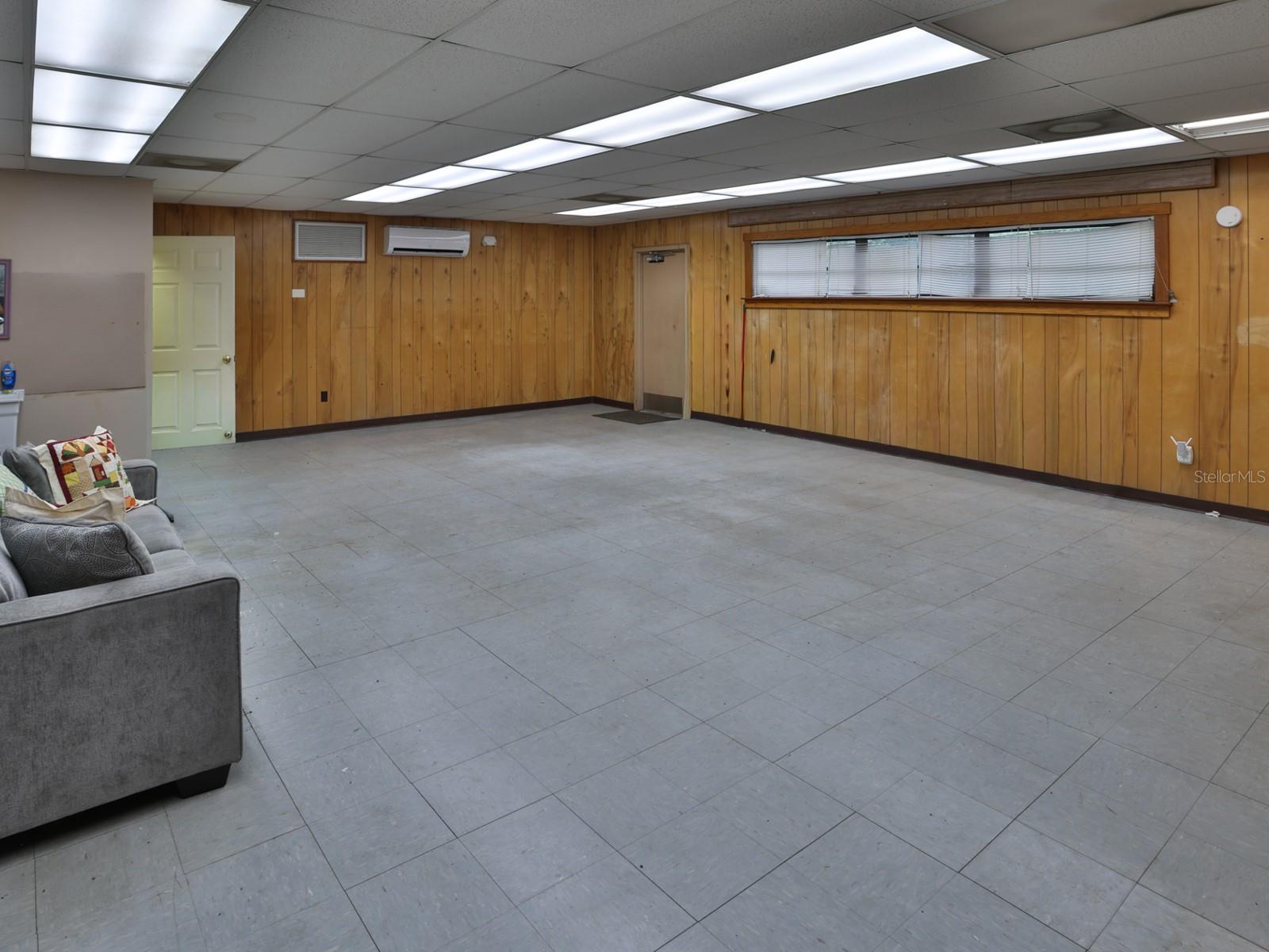 3016 N MARYLAND AVE — photo 46