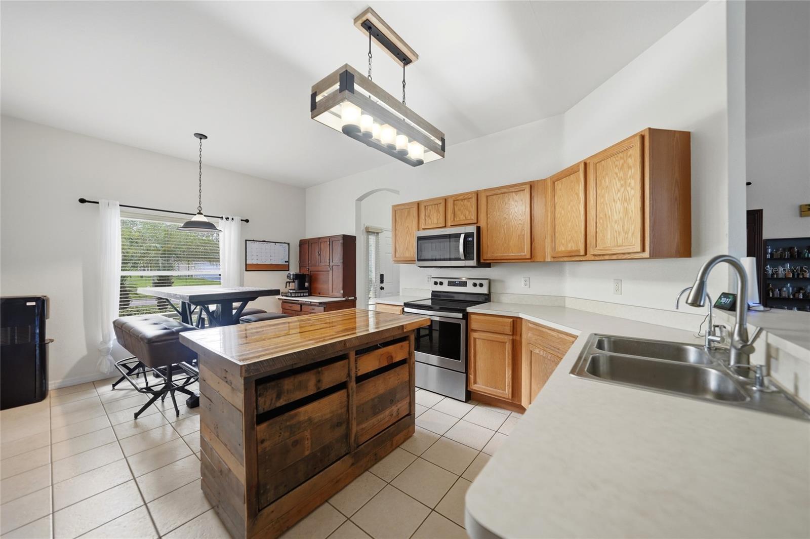 4481 BALSEY ST — photo 3