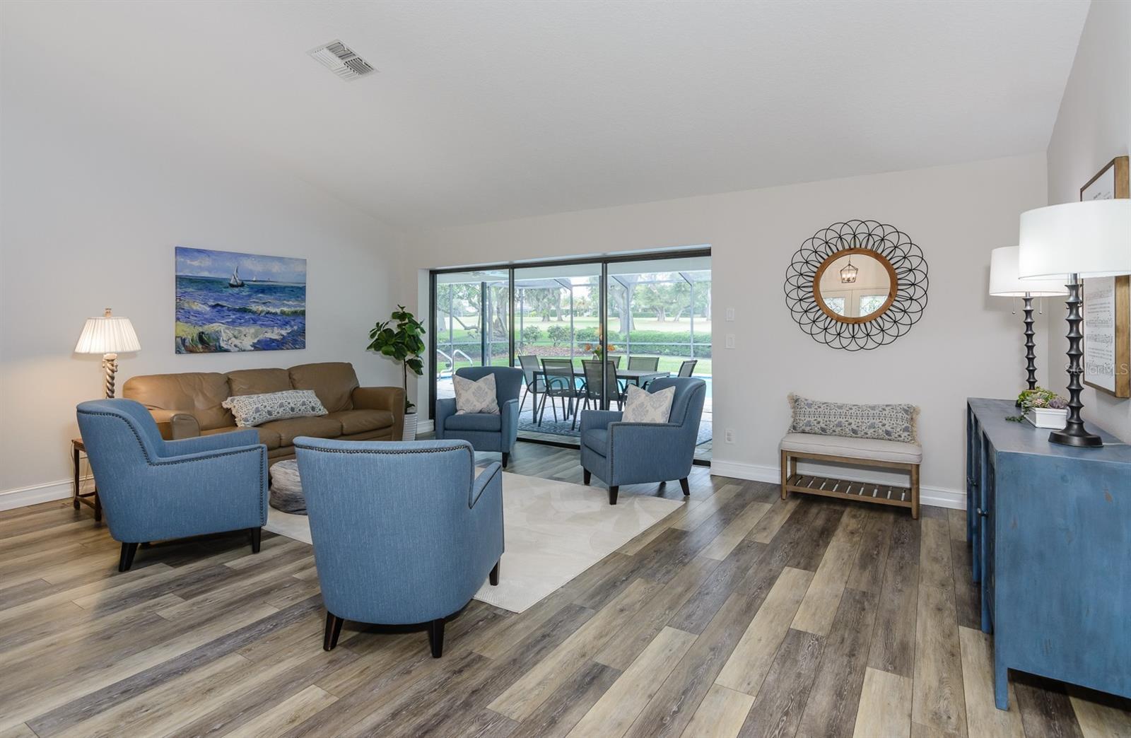 3230 SANDY RIDGE DR — photo 8