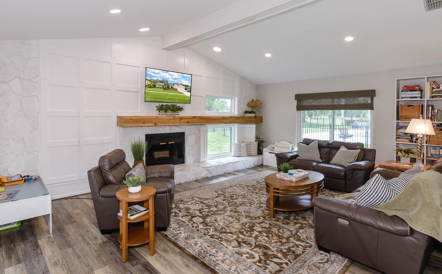 3230 SANDY RIDGE DR — photo 23