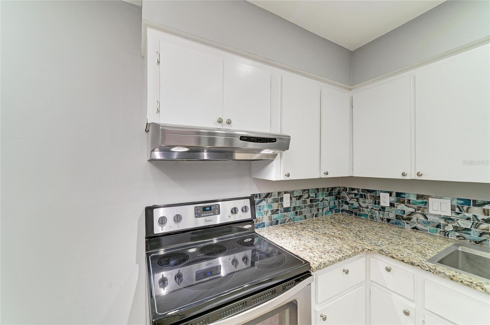 2224 BAHIA VISTA ST #E6 — photo 16