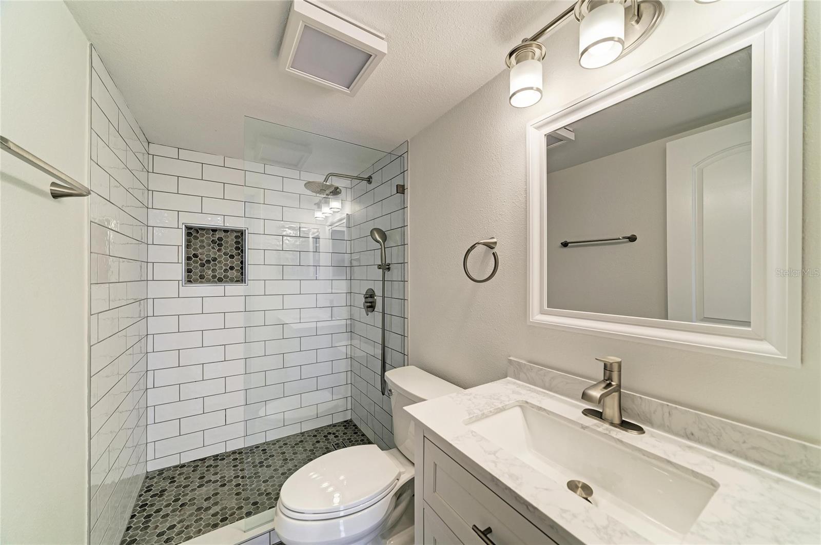 2224 BAHIA VISTA ST #E6 — photo 21