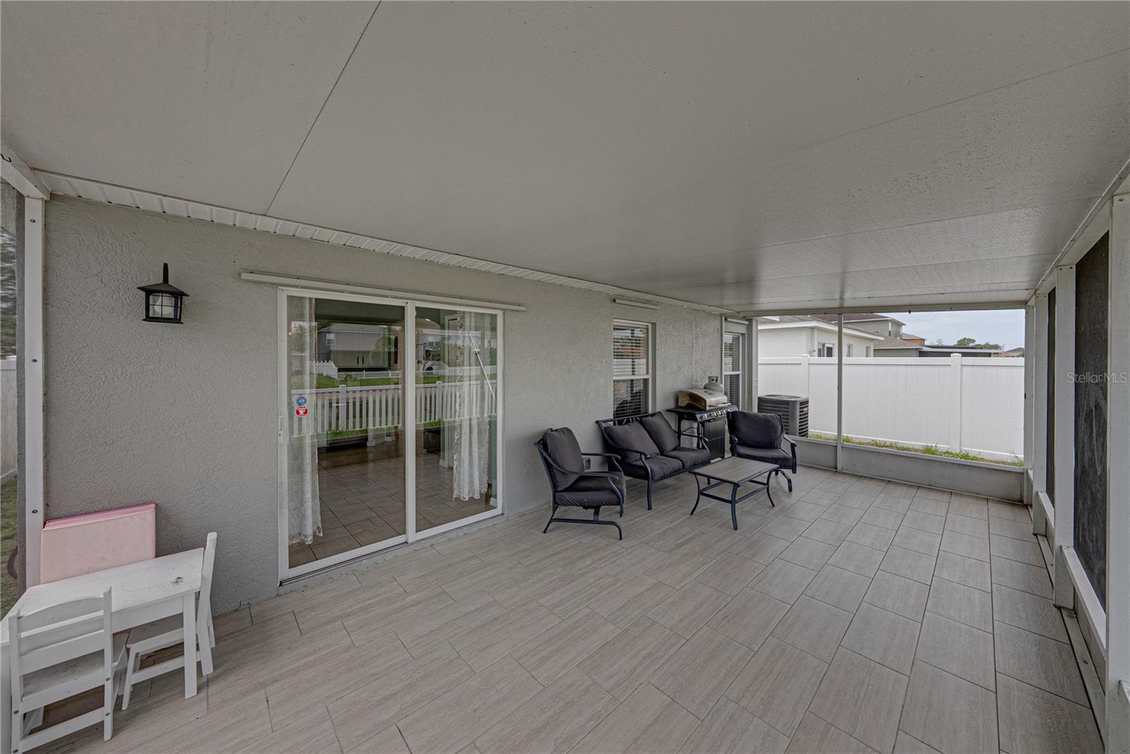 8160 CANTERBURY LAKE BLVD — photo 38