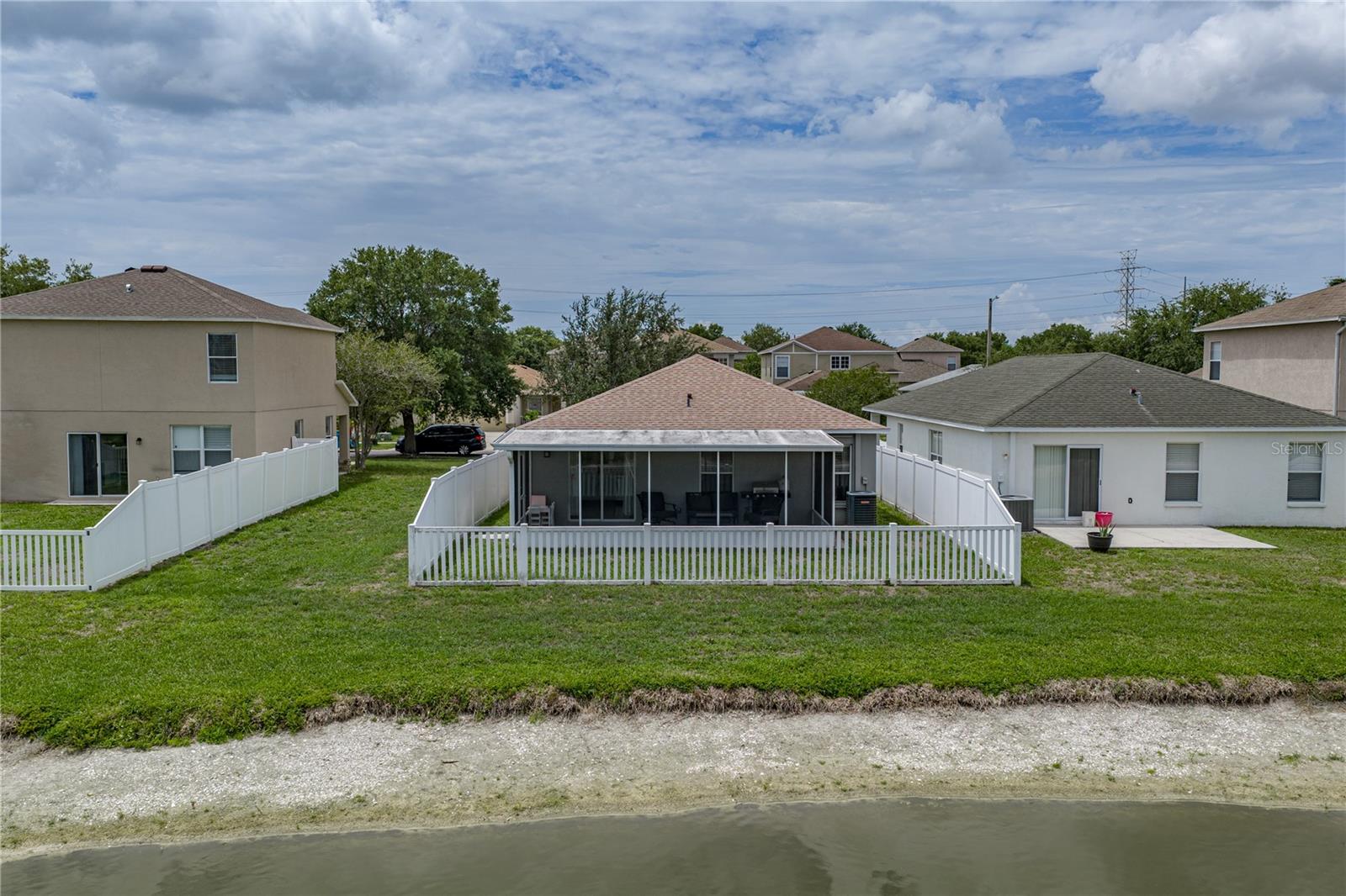 8160 CANTERBURY LAKE BLVD — photo 43