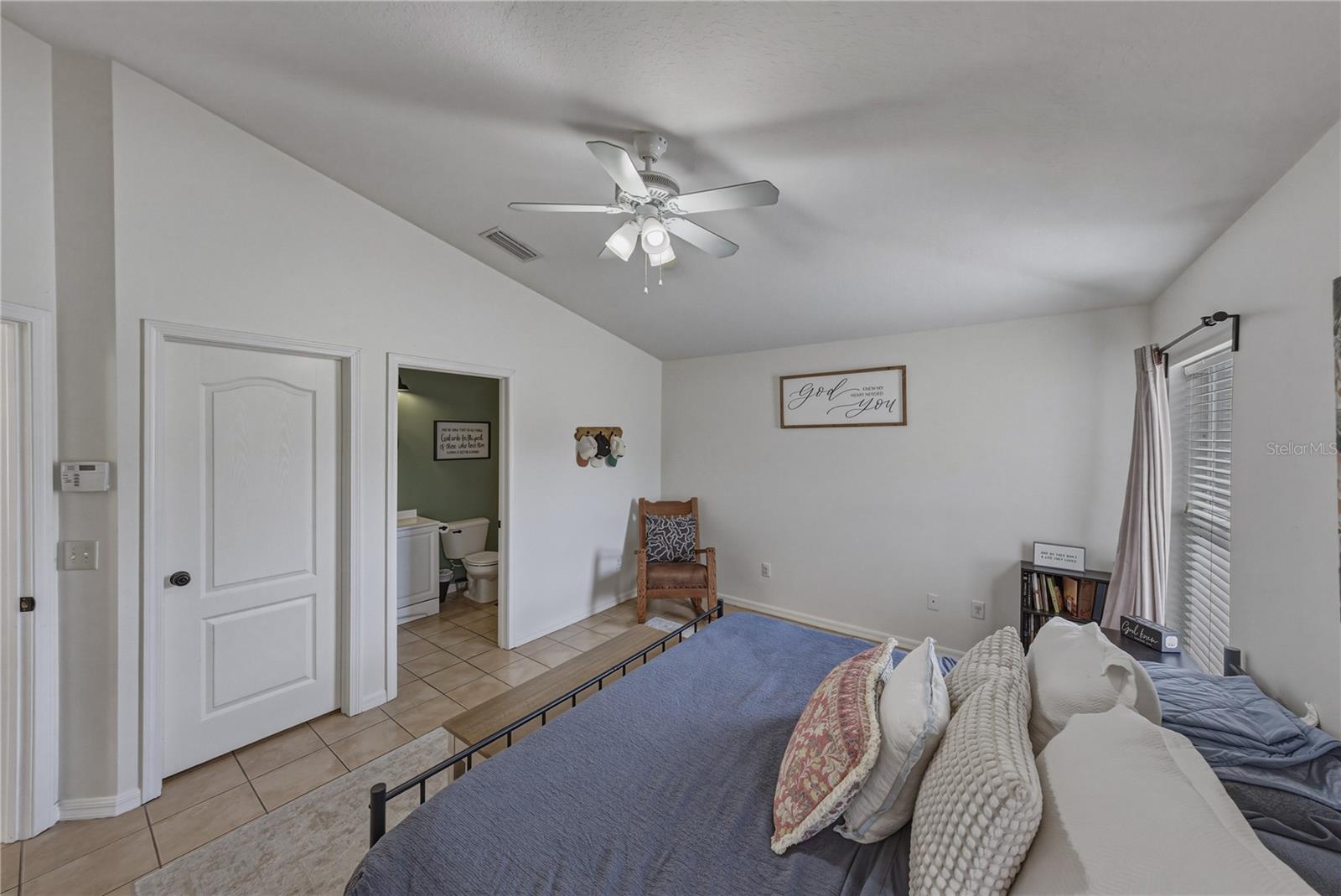8160 CANTERBURY LAKE BLVD — photo 25