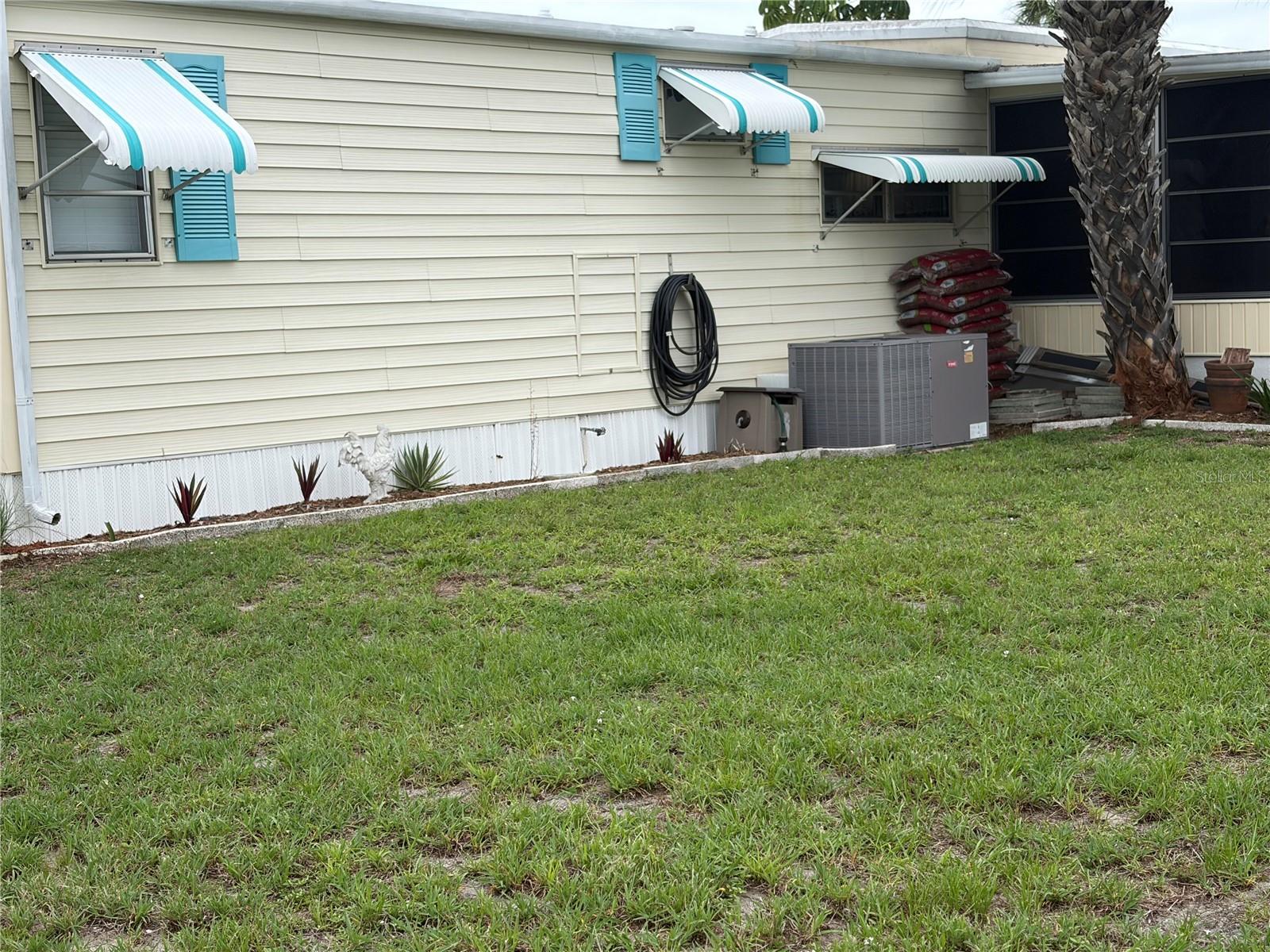 723 ROMA RD — photo 23