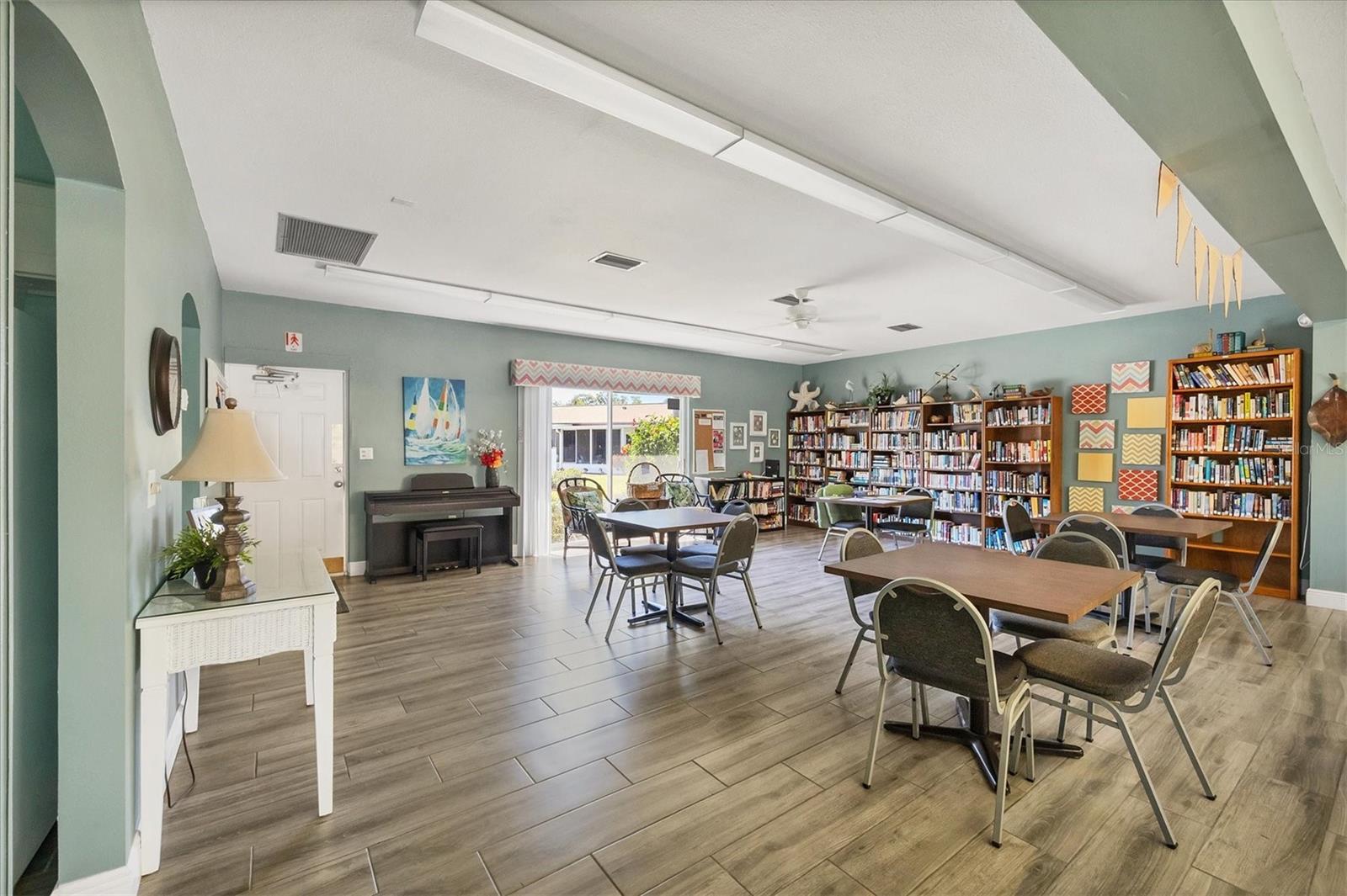 2809 SWIFTON DR #4 — photo 28