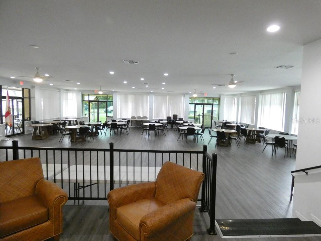 1024 10TH CIR SE — photo 26