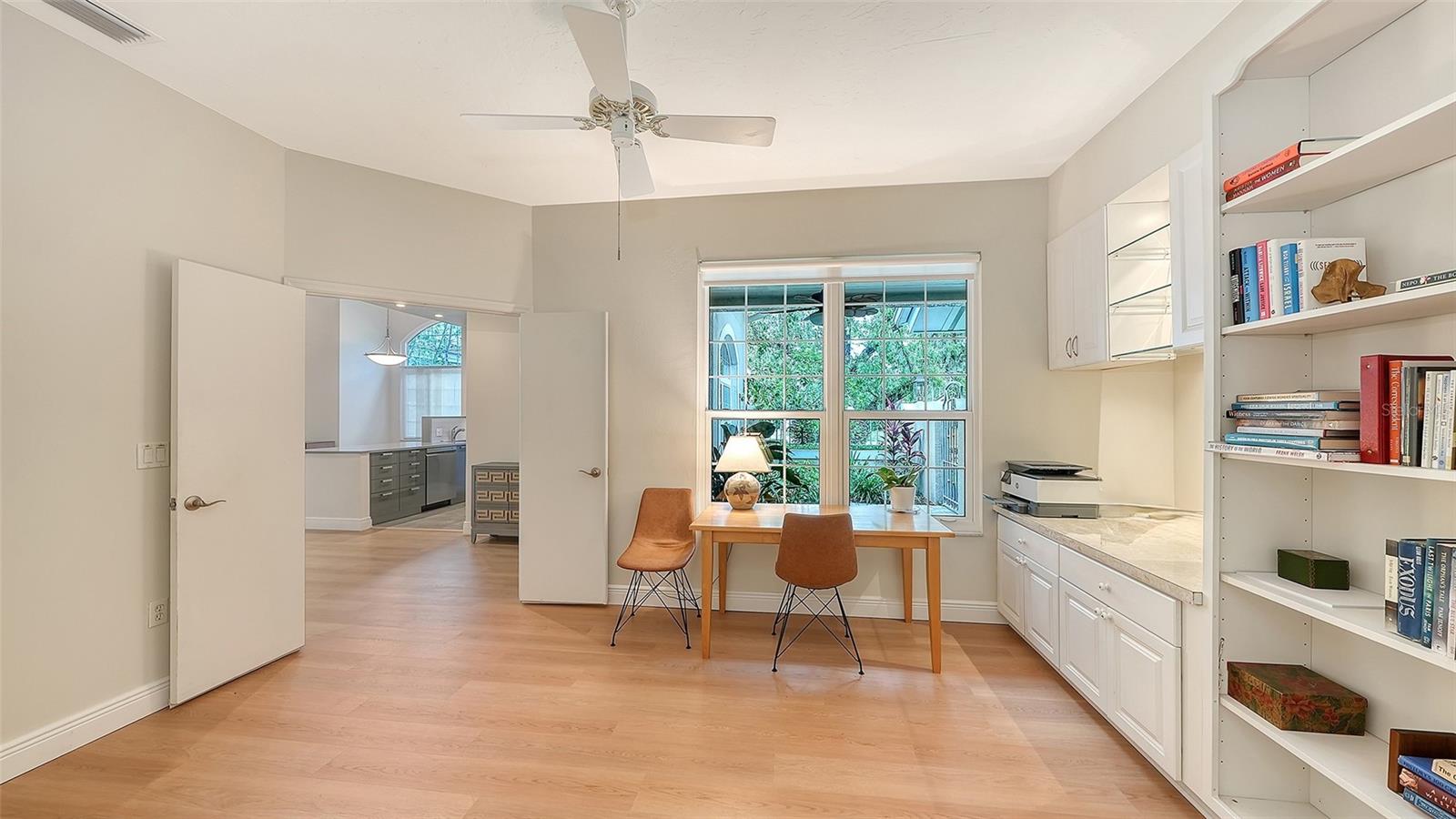 4004 PENSHURST PARK — photo 18