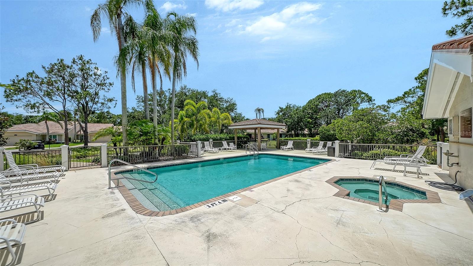 4004 PENSHURST PARK — photo 26