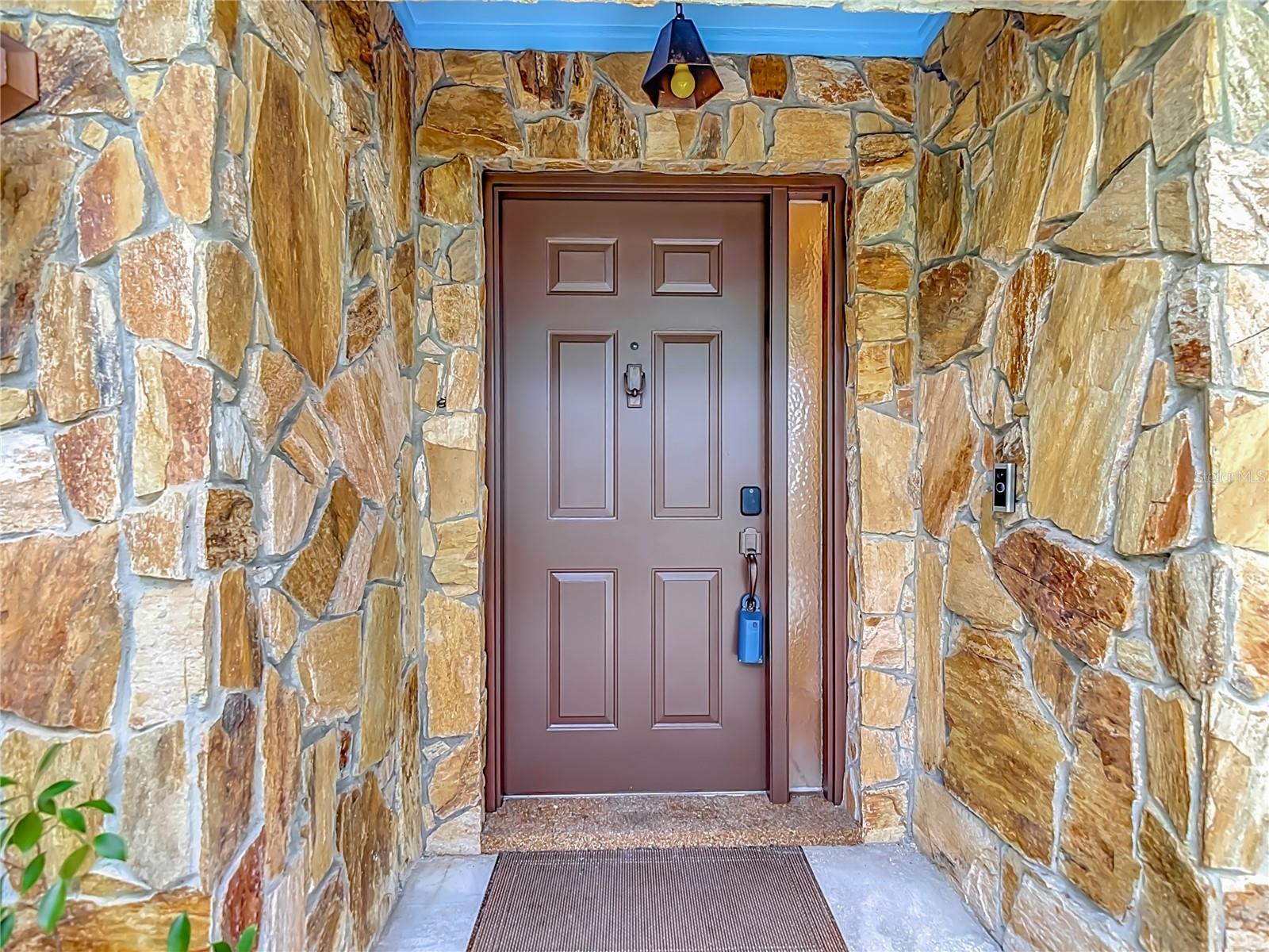 12721 N ARMENIA AVE — photo 11