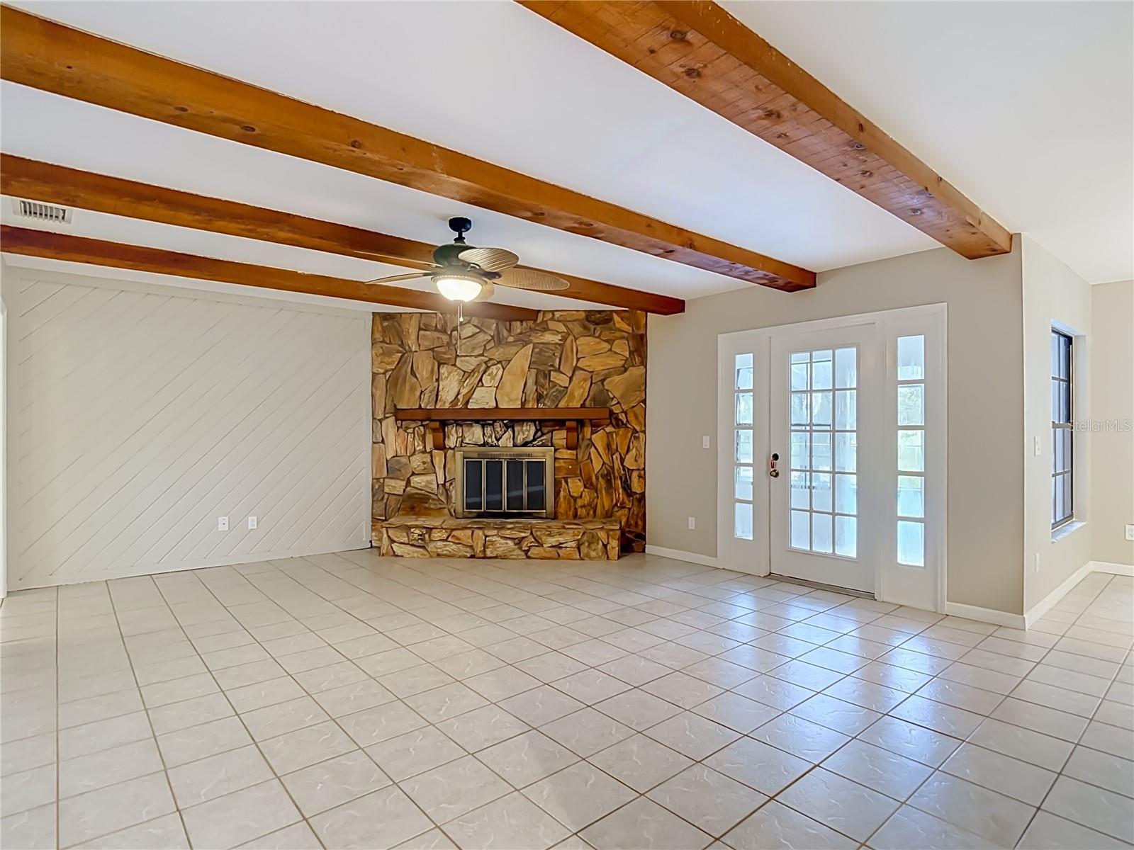 12721 N ARMENIA AVE — photo 21