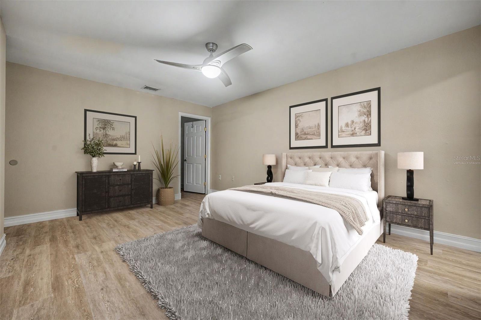 360 S WOODLANDS DR — photo 16