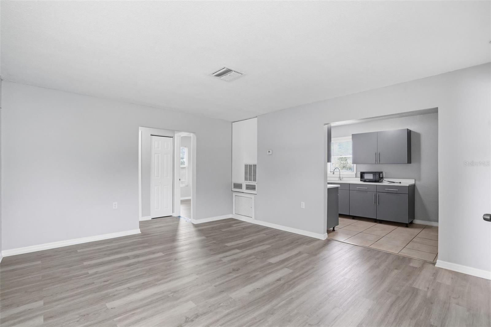 3003 N ADAMS ST — photo 10