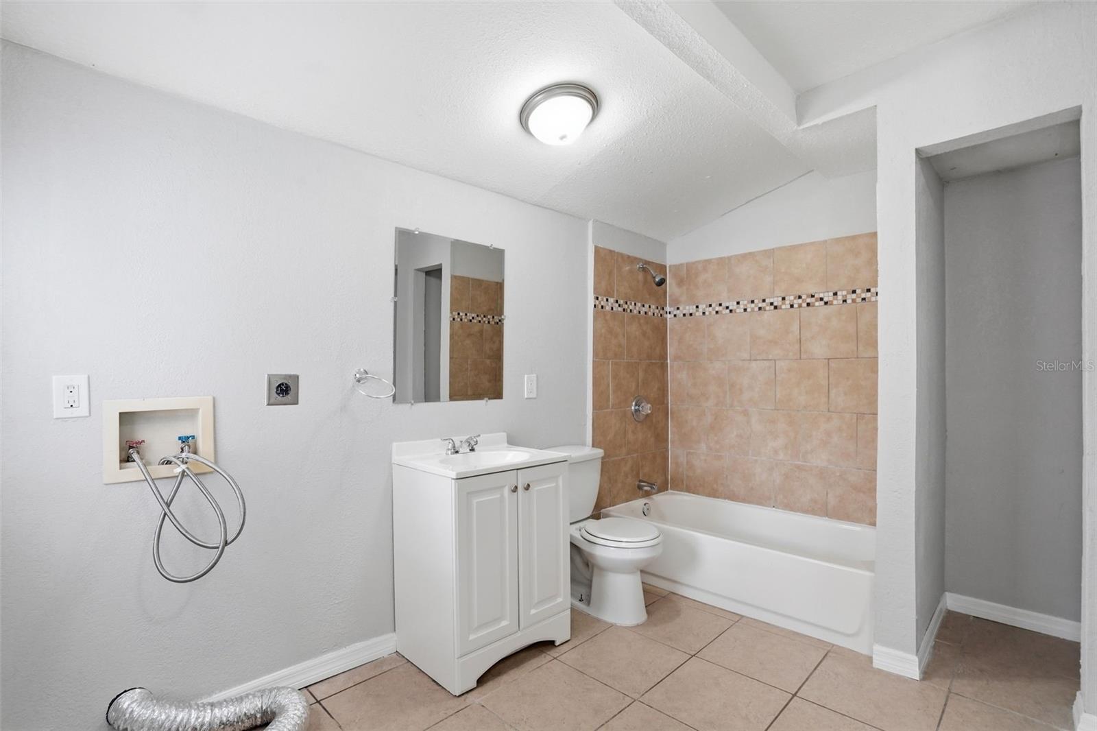 3003 N ADAMS ST — photo 22